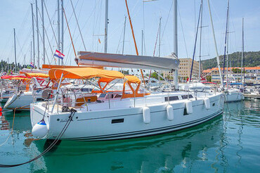 Sailboat Hanse 455 - Charter Split